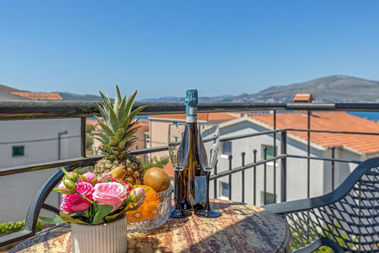 Villa Mihaela Trogir Kültér fotó