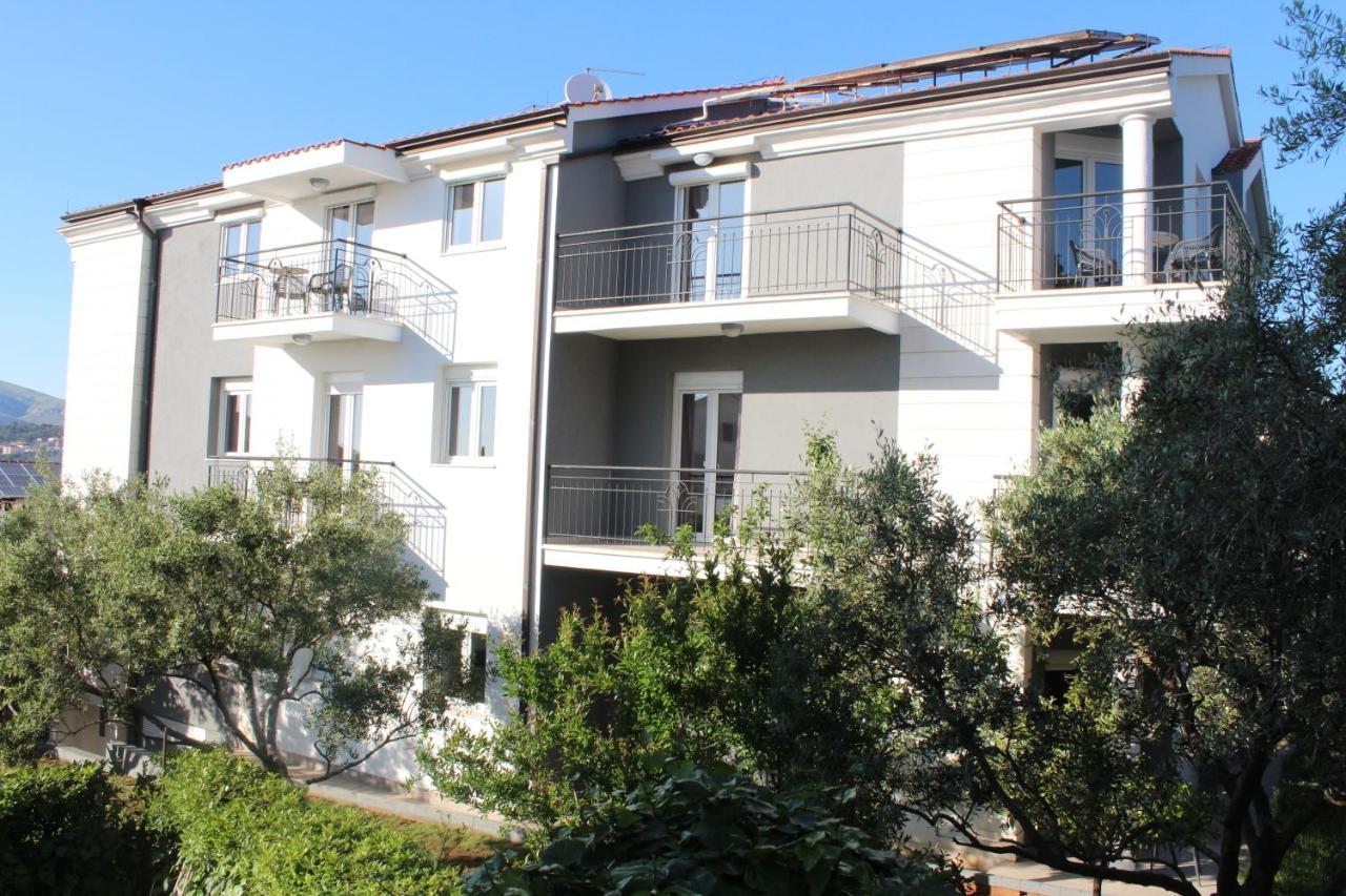 Villa Mihaela Trogir Kültér fotó